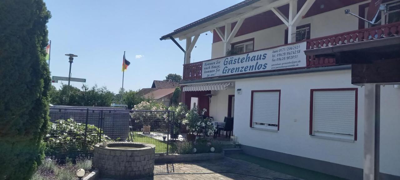 Gaestehaus Grenzenlos Aholfing Buitenkant foto
