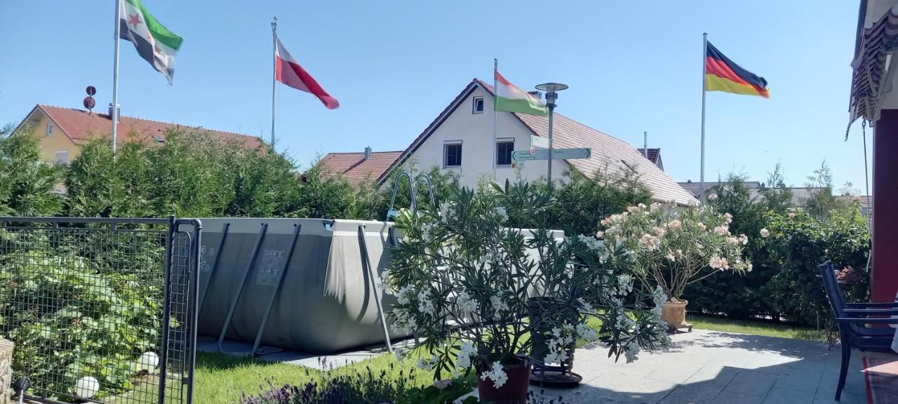 Gaestehaus Grenzenlos Aholfing Buitenkant foto